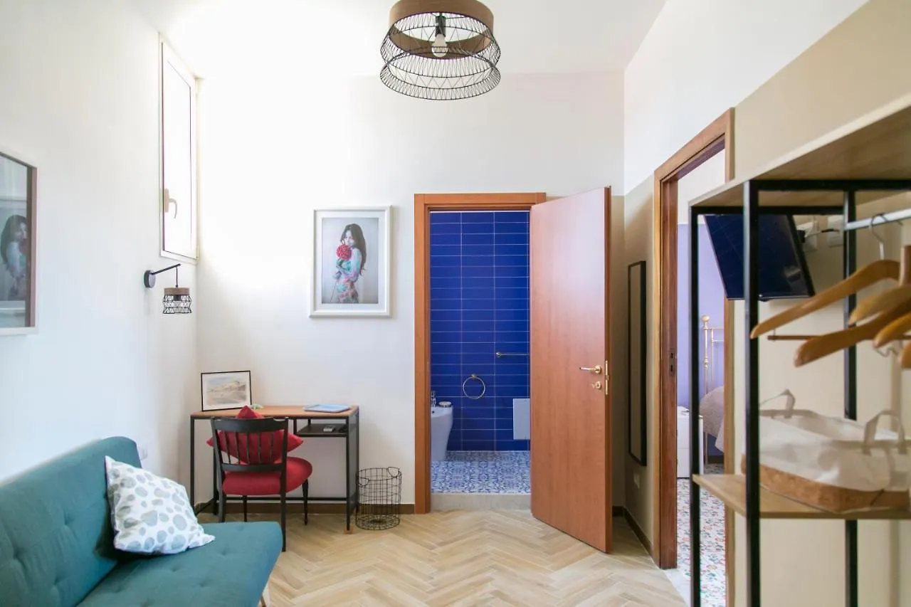 ** Couette-café A Casa Di Nina Guest House Naples Italie